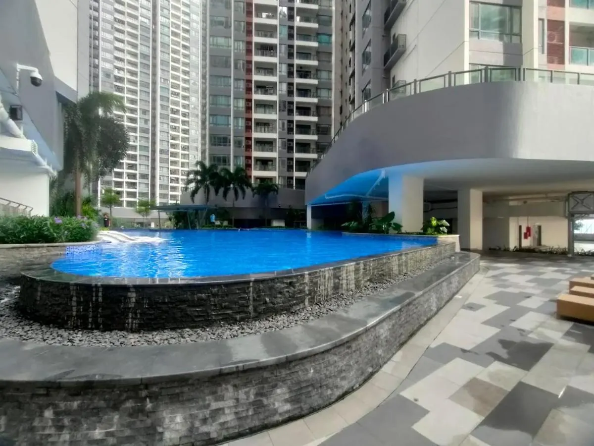 R&F Princess Cove Seaview High Floor Johor Bahru Apartment